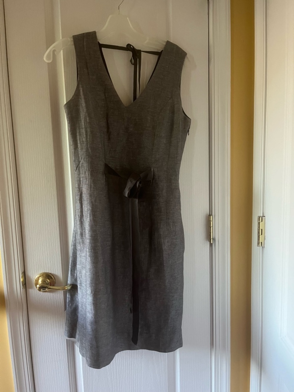 Banana Republic Gray Sleeveless V-Neck Dress with Waist Tie